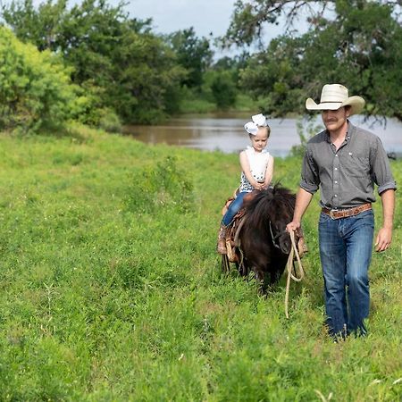Wildcatter Ranch And Resort Graham Eksteriør billede