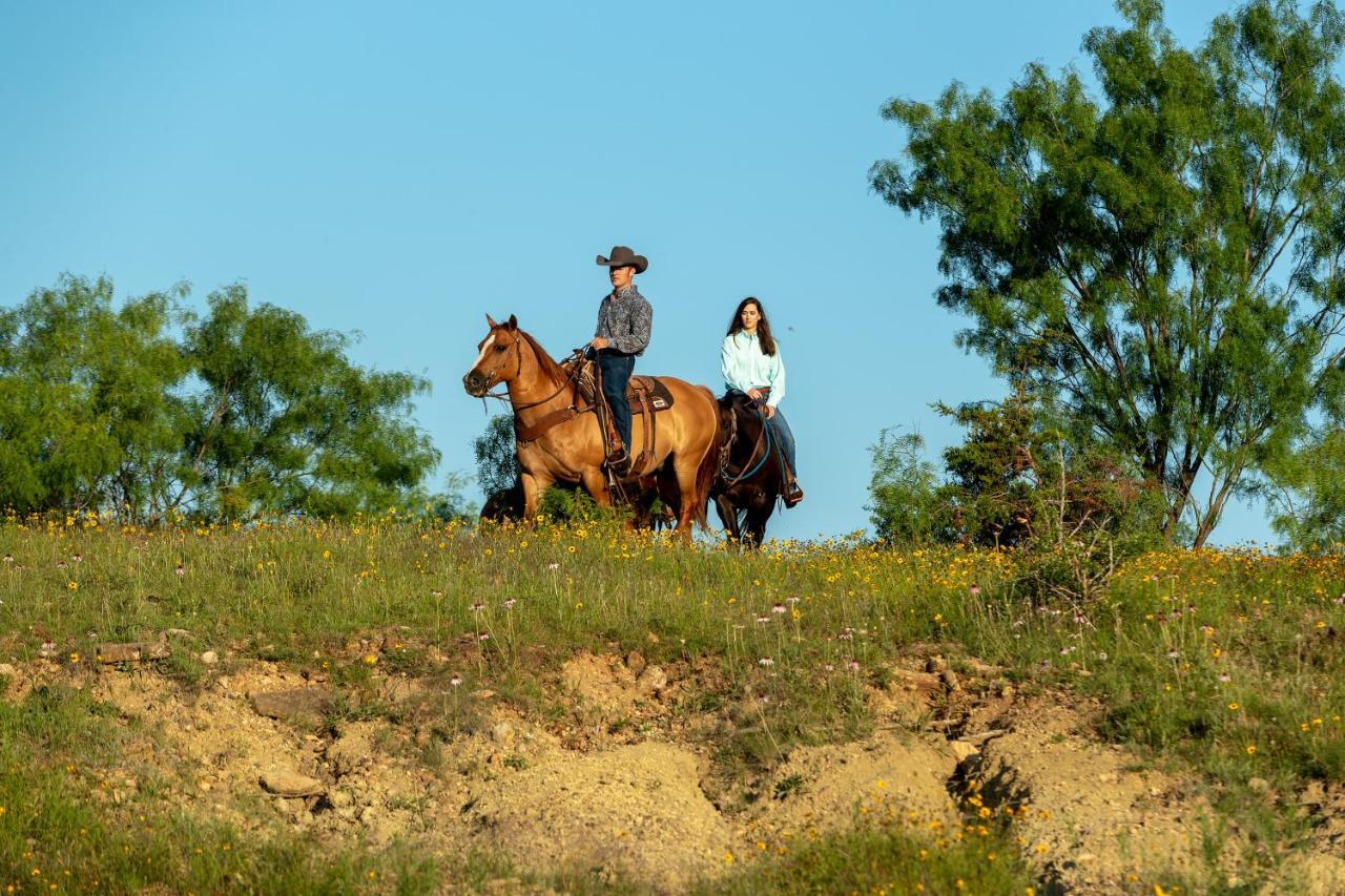 Wildcatter Ranch And Resort Graham Eksteriør billede