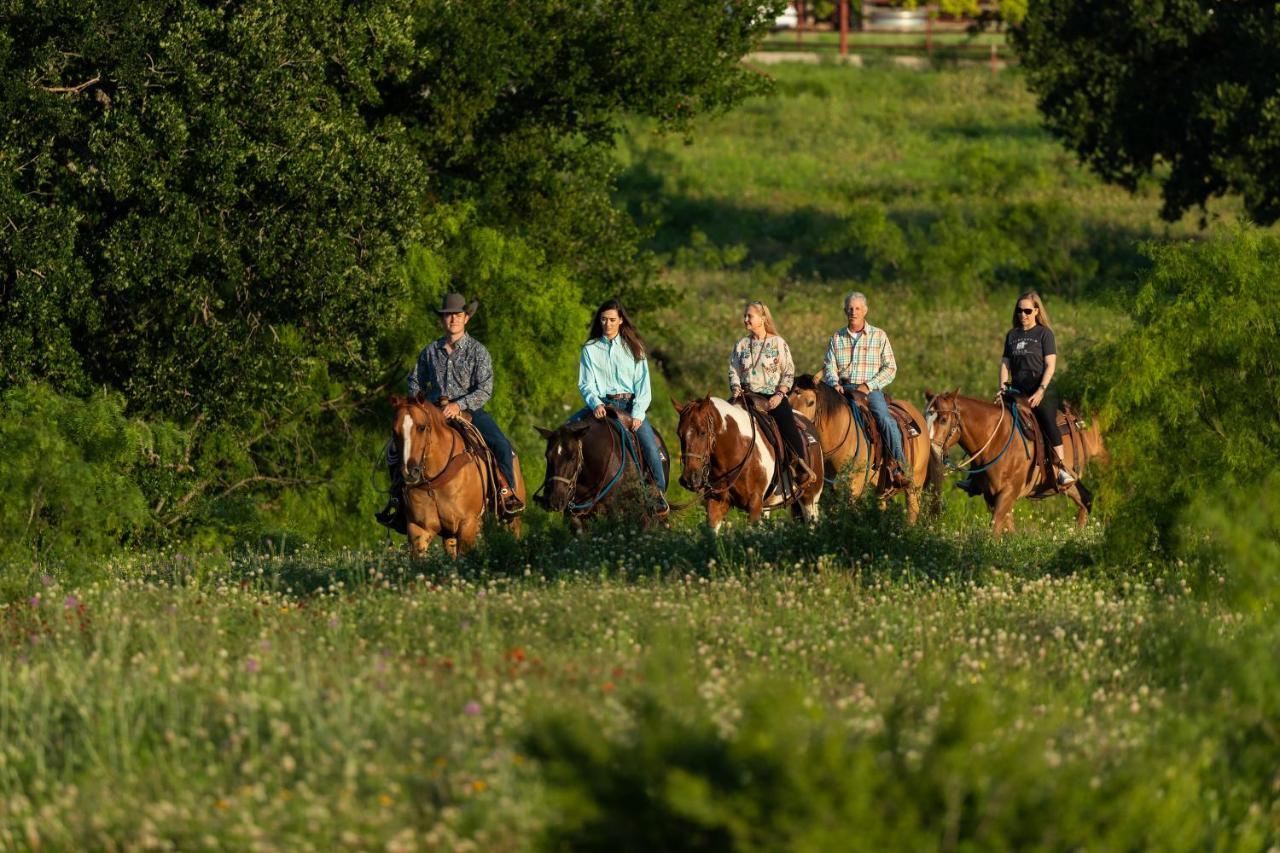 Wildcatter Ranch And Resort Graham Eksteriør billede