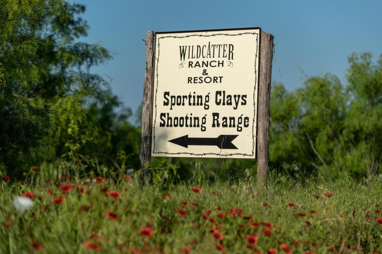 Wildcatter Ranch And Resort Graham Eksteriør billede