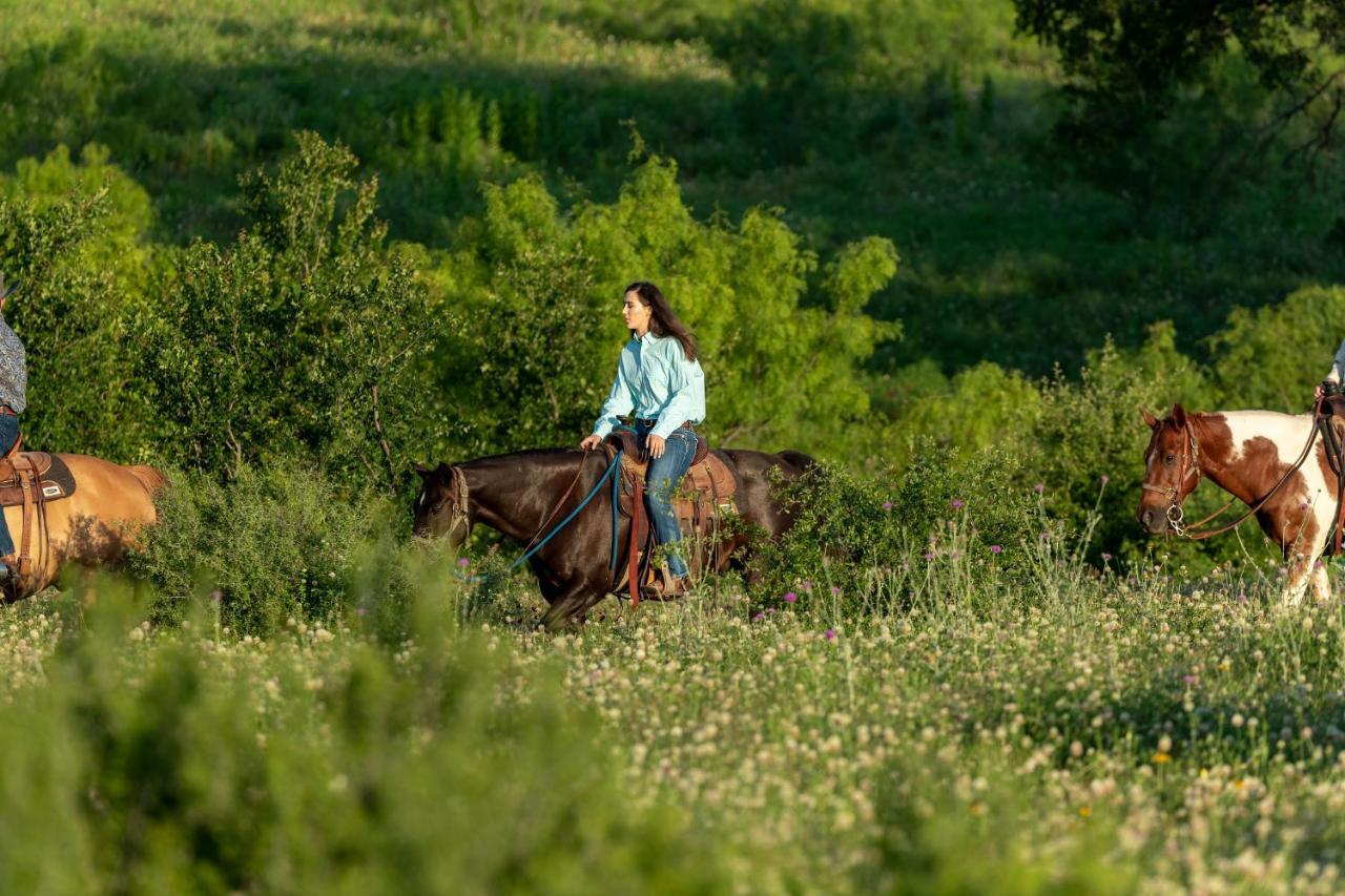 Wildcatter Ranch And Resort Graham Eksteriør billede